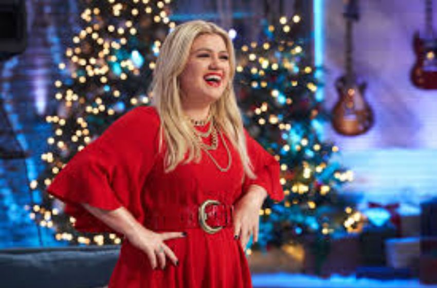 Kelly Clarkson Christmas Music